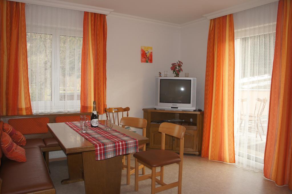 Appartementhaus Alpina Flattach Ngoại thất bức ảnh